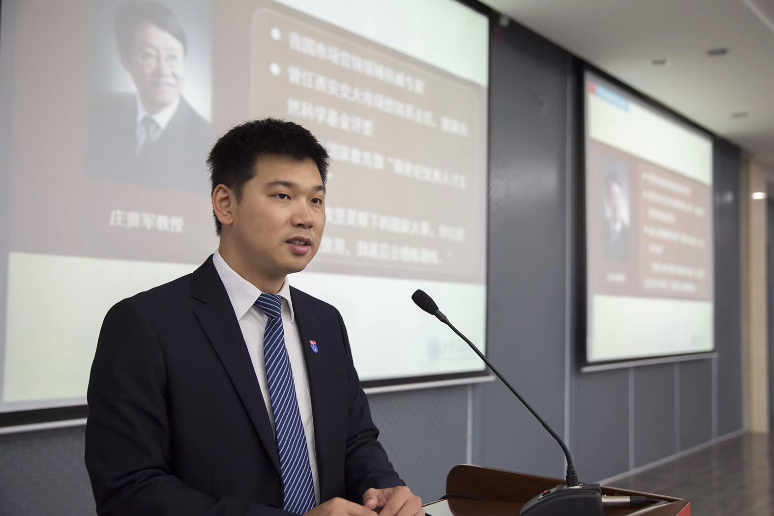 1560415597.jpg 1560415597.jpg